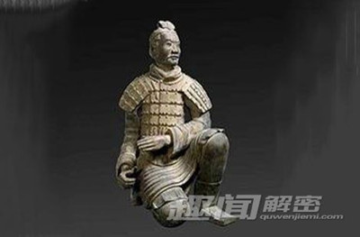 中國古代雕塑藝術杰作 揭秦陵跪射俑千年無損的秘密