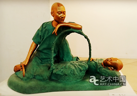 “喬遷的故鄉”雕塑繪畫作品展亮相北航藝術館