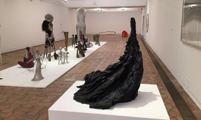 《三人同船》雕塑藝術展法國開幕：中國隋建國參展